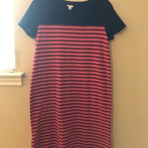 Casual pink/navy striped dress